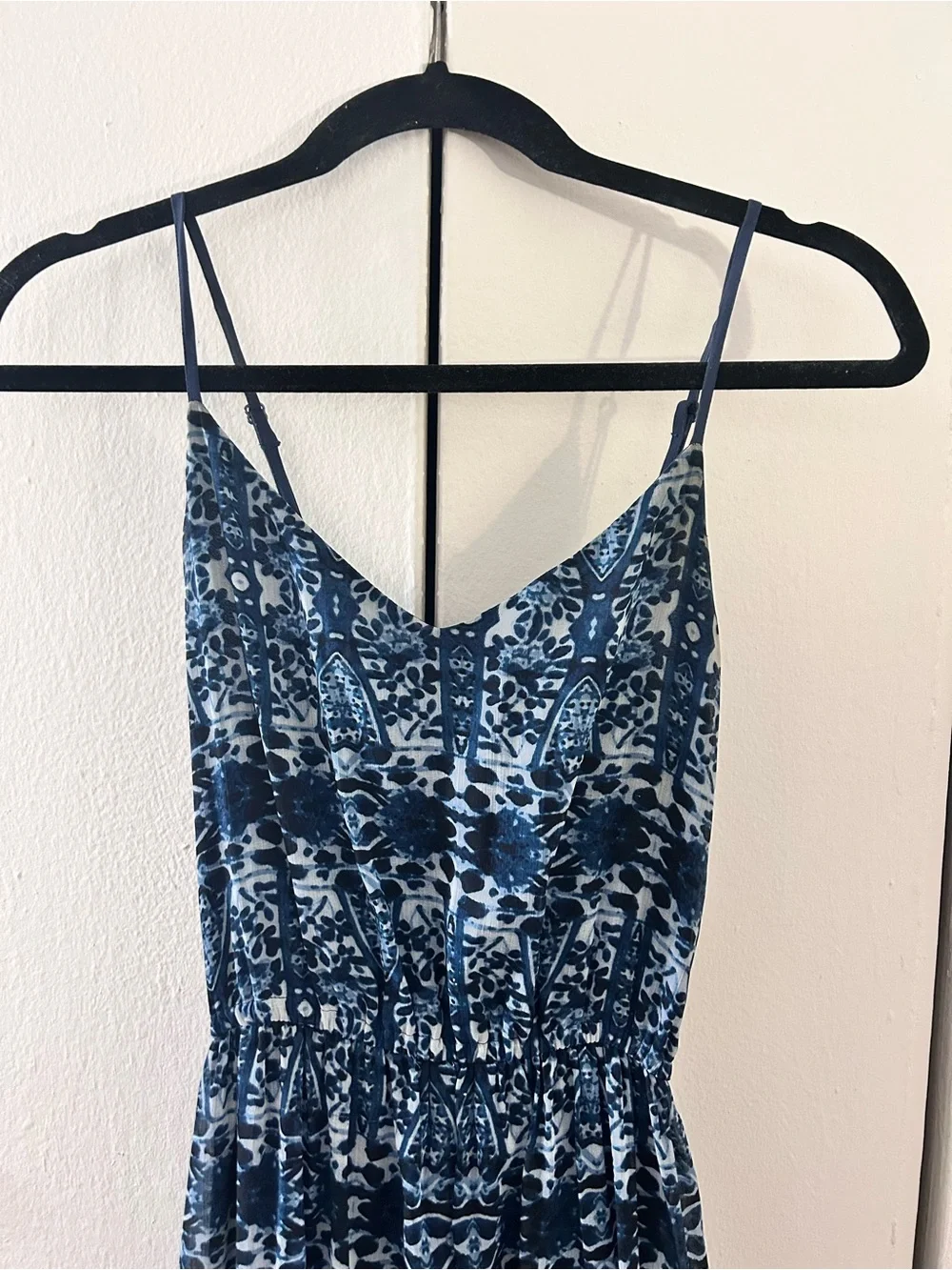 Abercrombie & Fitch Blue Patterned Spaghetti-Strap Maxi Dress